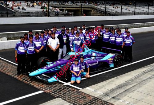 Indy 2022-Crew (NS).jpg