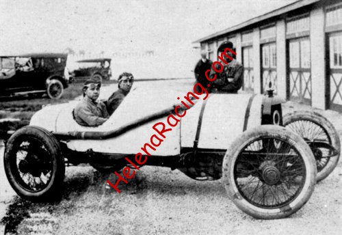 Indy 1915-Mechanic of Eddie O'DONNELL (NS).jpg