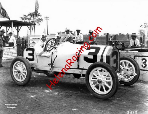 Indy 1914-Mechanic of Barney OLDFIELD (NS).jpg
