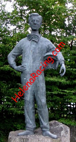 Statue Ring.jpg
